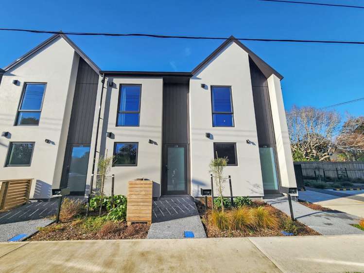 2/130 Cambridge Terrace 1270_0