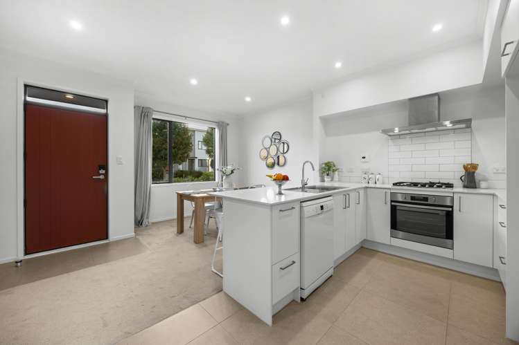 7 Pukewhero Rise Westgate_9