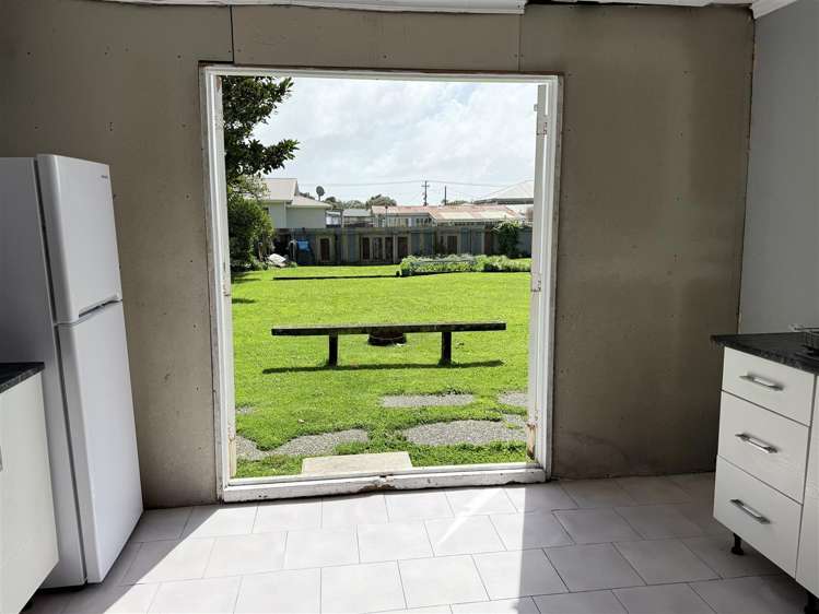 22 Blake Street Blaketown_8