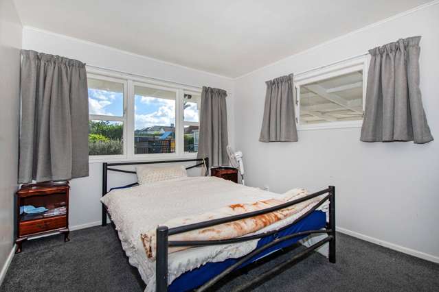 1&2/55B Mains Avenue Kensington_3