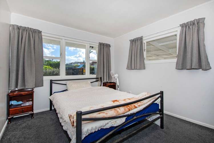 1&2/55B Mains Avenue_3