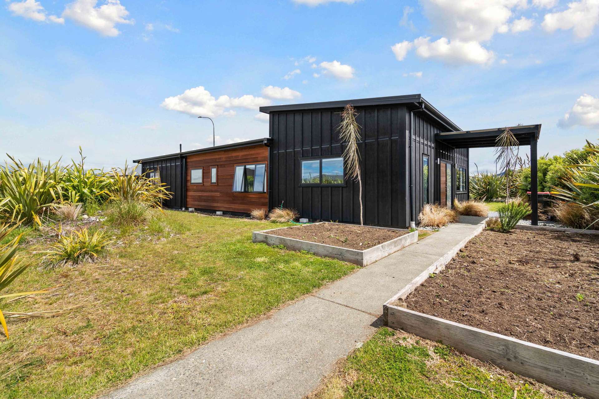 31 Takitimu Avenue Te Anau_0
