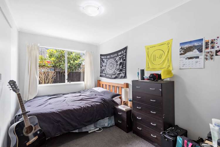 2/11 Burt Road Mount Wellington_10