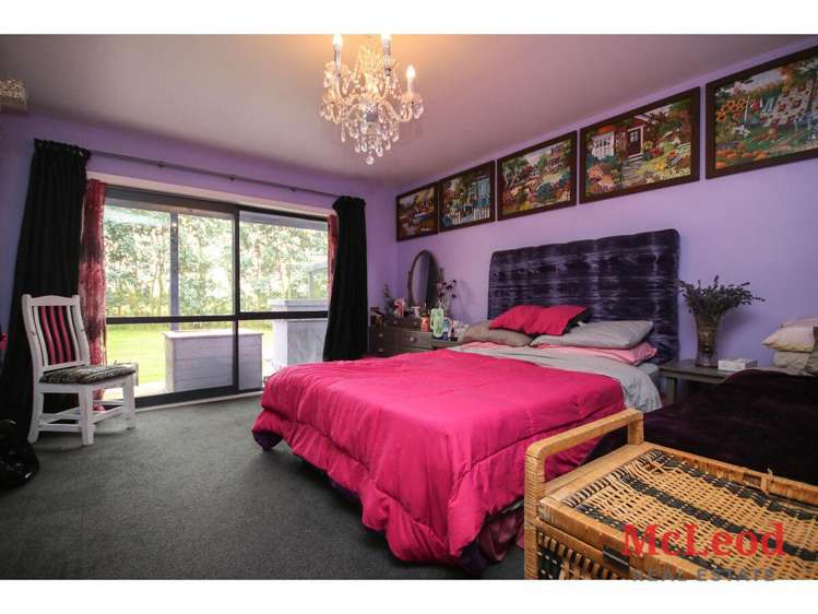 1742 Grahams Road Eiffelton_7