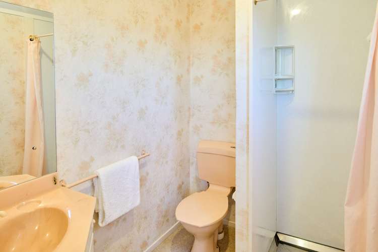 48 Eskdale Road Papakowhai_14