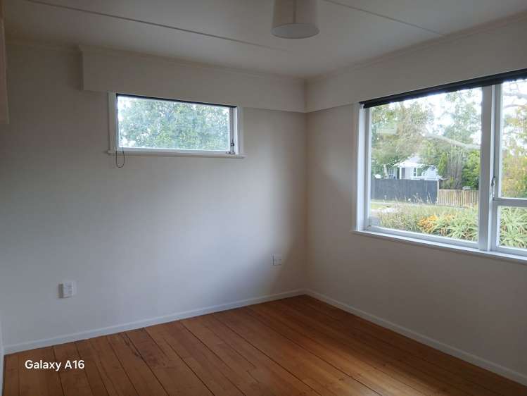 11 London Street Pukekohe_20