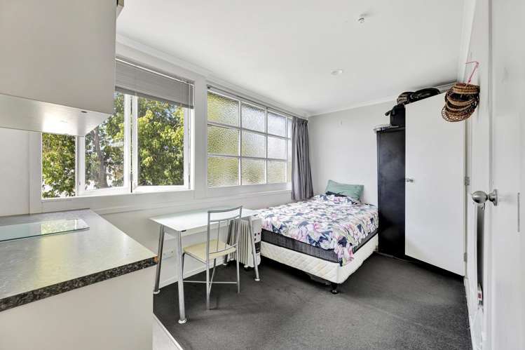 87 Lake Road Frankton_11