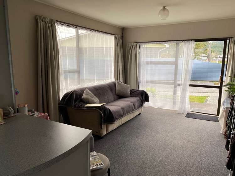 134 Shakespeare Street Greymouth_10