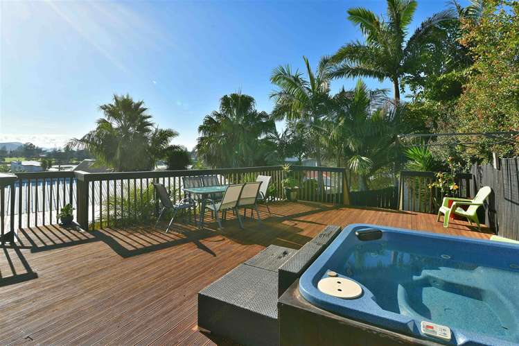 43 Pohutukawa Avenue Red Beach_16