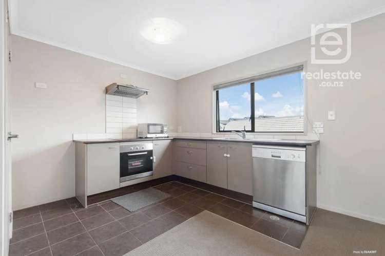 9/172 Mcleod Road Te Atatu South_2