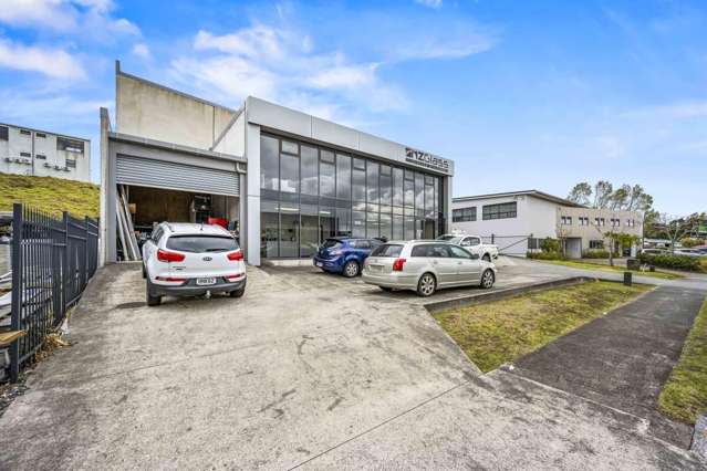 8 David Mccathie Place Silverdale_2