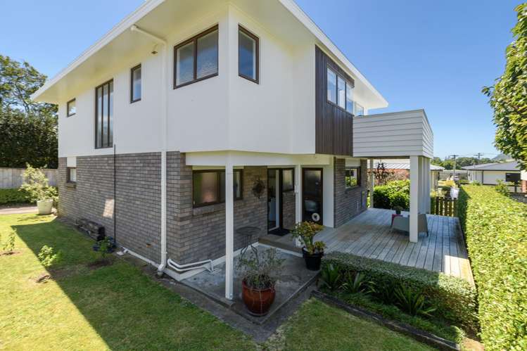 20A Seaview Road Otumoetai_14