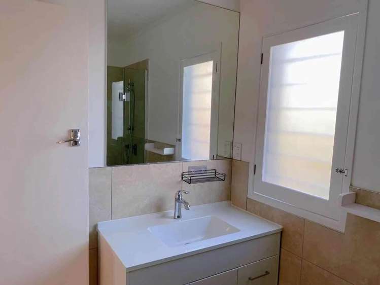 49 Sabulite Road Kelston_2