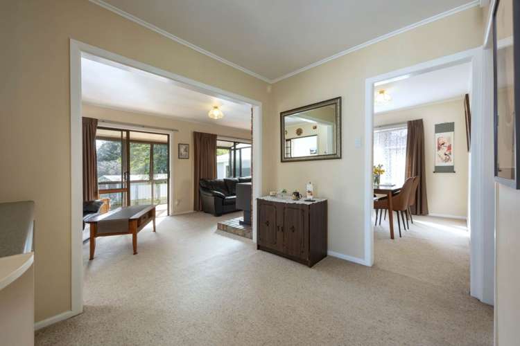 31 Fairdene Avenue Henderson_6