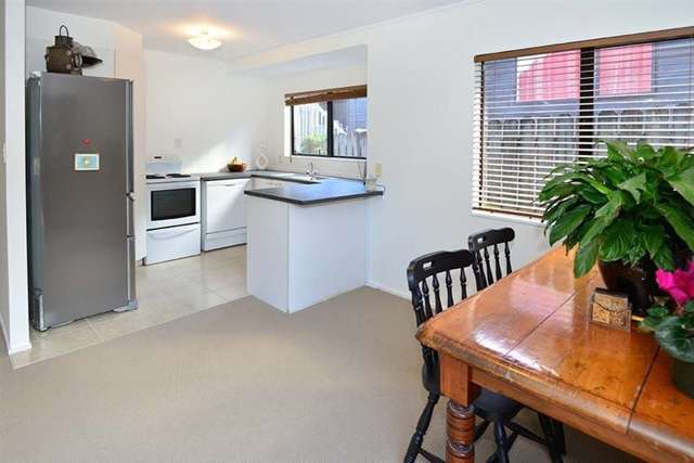 2/20 Valecrest Place Bayview_4