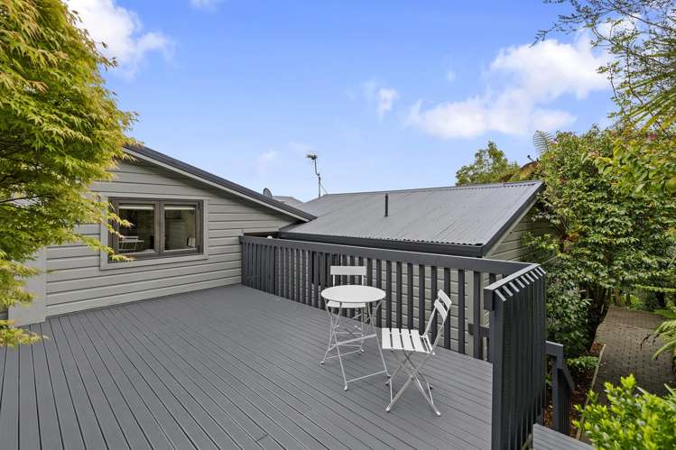 2/103 Horoeka Street Stokes Valley_28