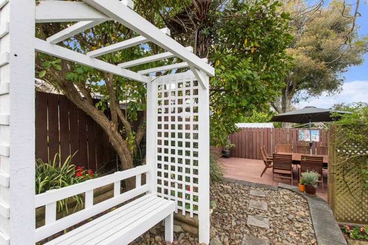 1 Kelvyn Grove Hillpark_6