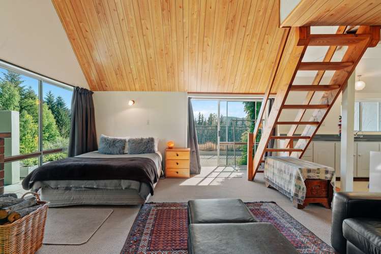 504 Aubrey Road Wanaka_16