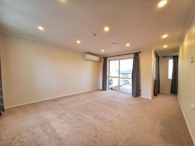 3 Laquinta Place 10673_2