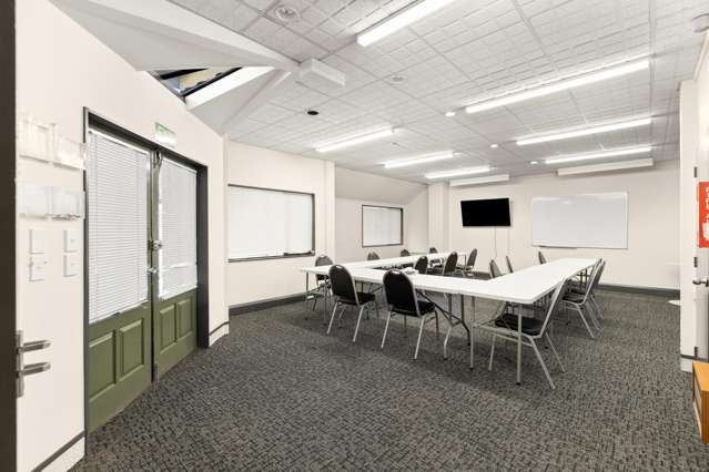 Unit 1, 123 Queen Street Palmerston North_4