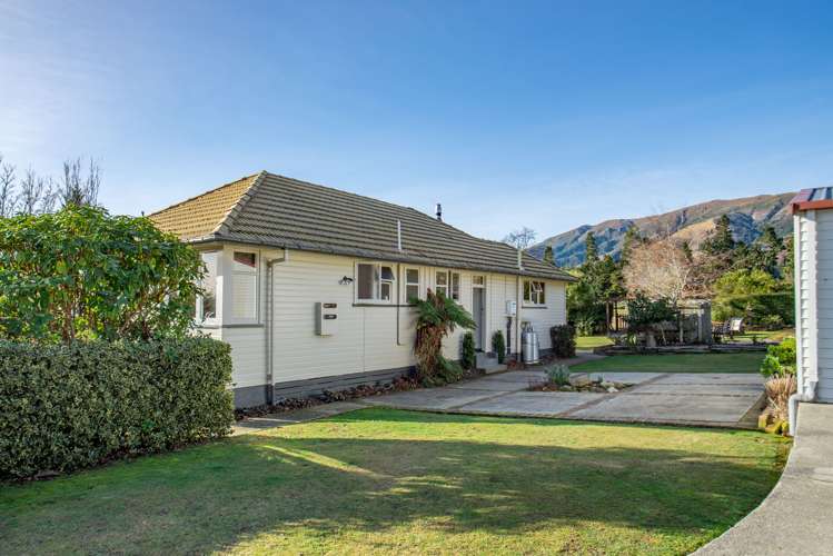 9 Somerset Crescent Tapanui_18