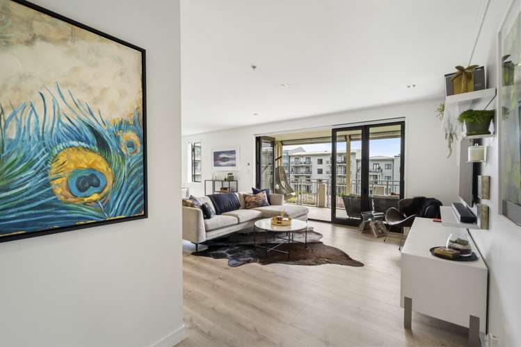 4a/24 Market Place Auckland Central_3