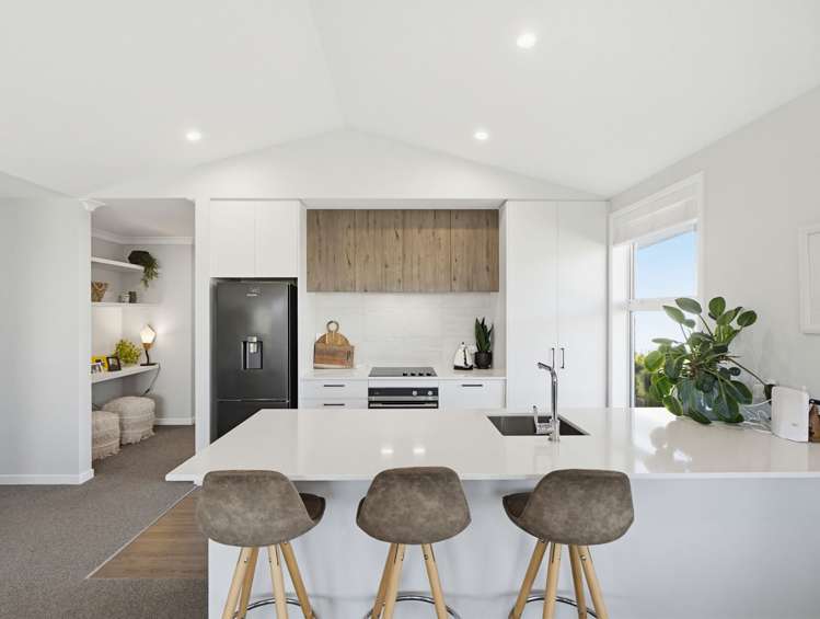 154/30 Bob Robertson Drive Woodend - Waimakariri_16
