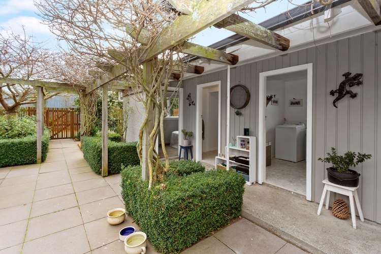 654 Frasers Road Springfield_12