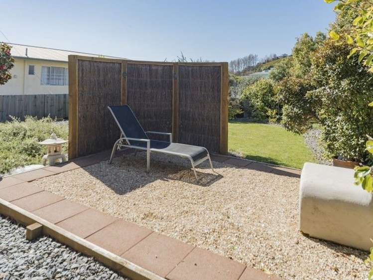 39 Maitland Avenue Stoke_26