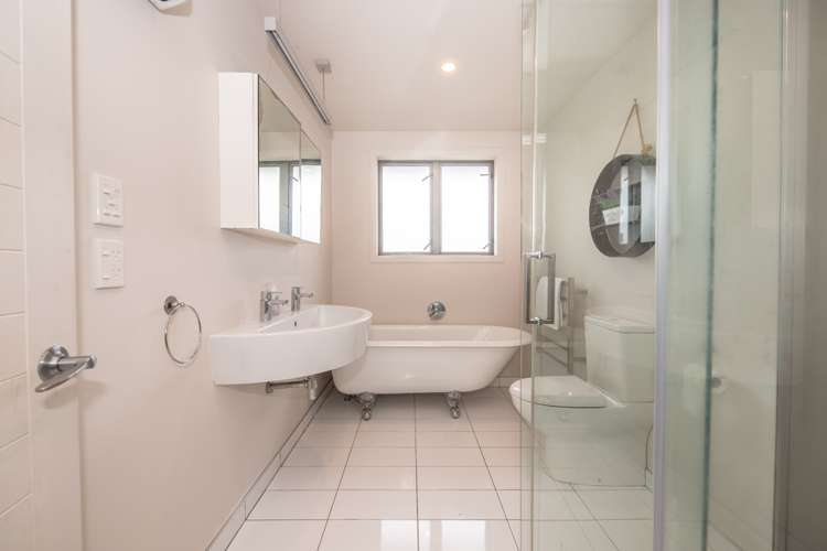 347 Utopia Road Westport_19