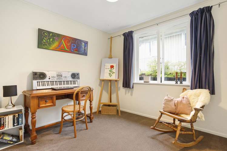 536 West Coast Road Oratia_12