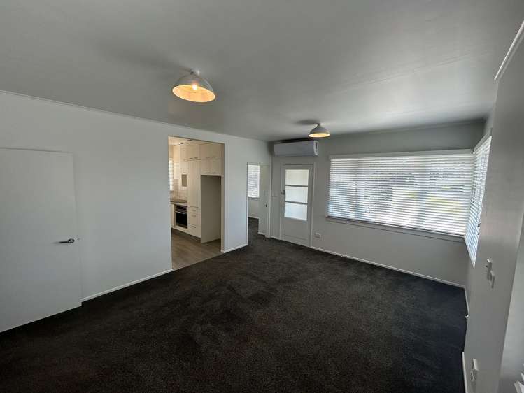 17 Tui Glen Road Birkenhead_9