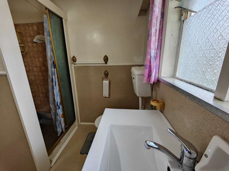 74 Mahia Road Manurewa_9