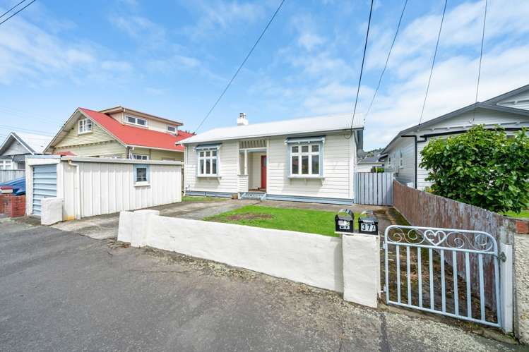 37 Plunket Avenue Petone_24