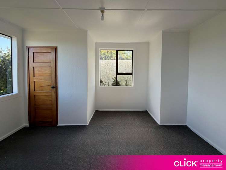 46 Columba Avenue Calton Hill_11