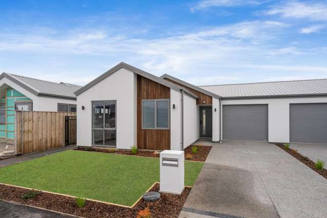 Unbelievable quality and design - Move in now