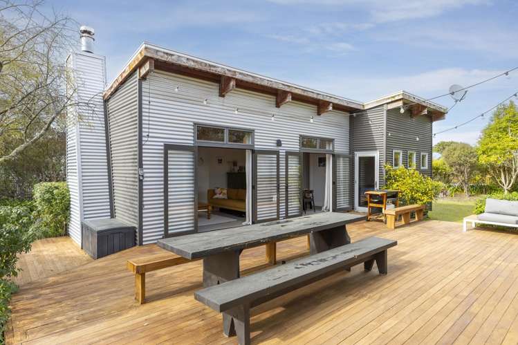 29 Te Waaka Terrace Kuratau_36