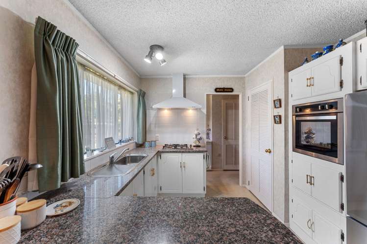 230 Walter Strevens Drive Conifer Grove_10