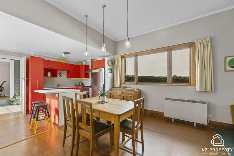 18 Royston Street North East Valley_5