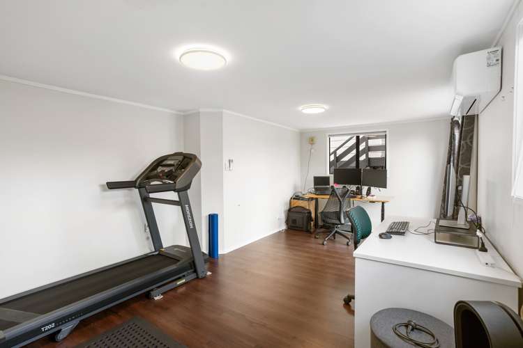 3 Pahi Place West Harbour_16