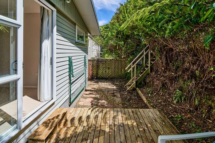 16b Thurleigh Grove Karori_11