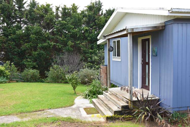 8 Heaths Way Paparoa_19