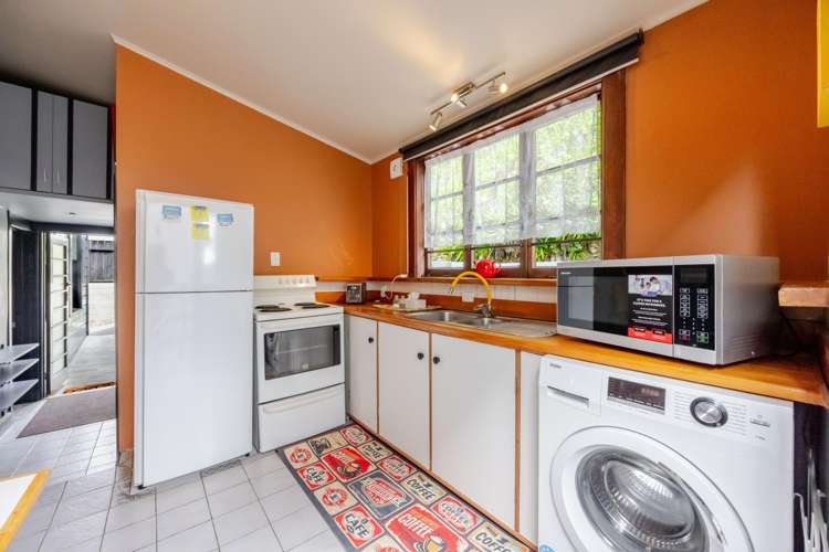 4A Seaview Terrace Bluff Hill_19