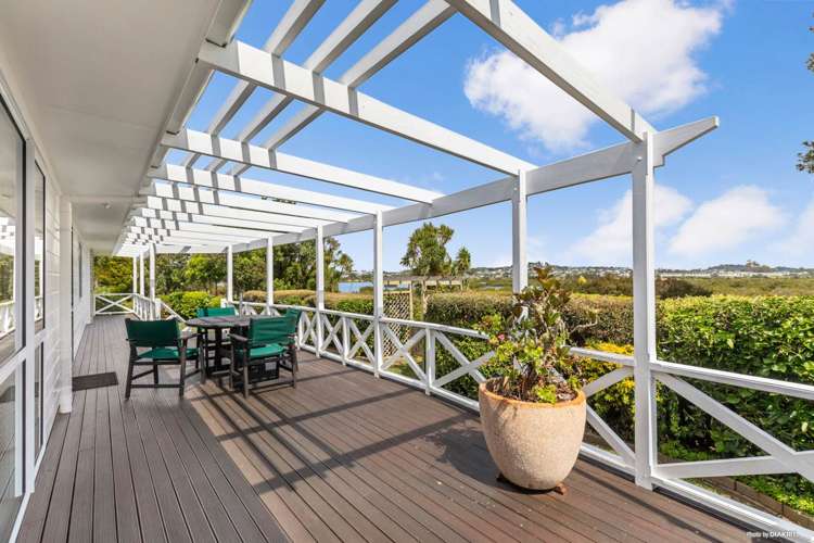 5 Barton Place Orewa_11