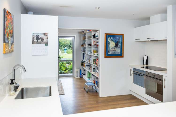 35 Taplin Road Matangi_12