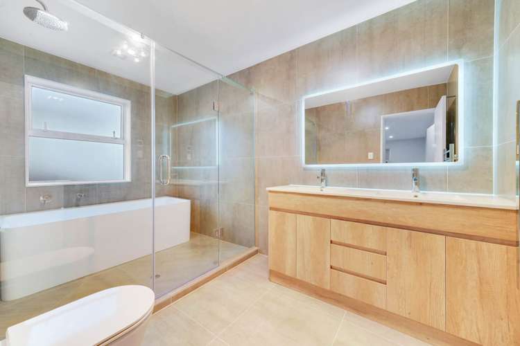 40 Drumnaconagher Road Flat Bush_19