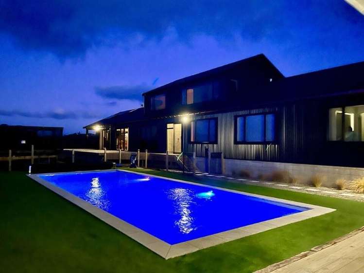 323 Koru Road Koru_38