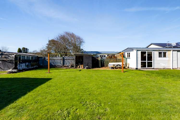 84 Glover Road Hawera_5
