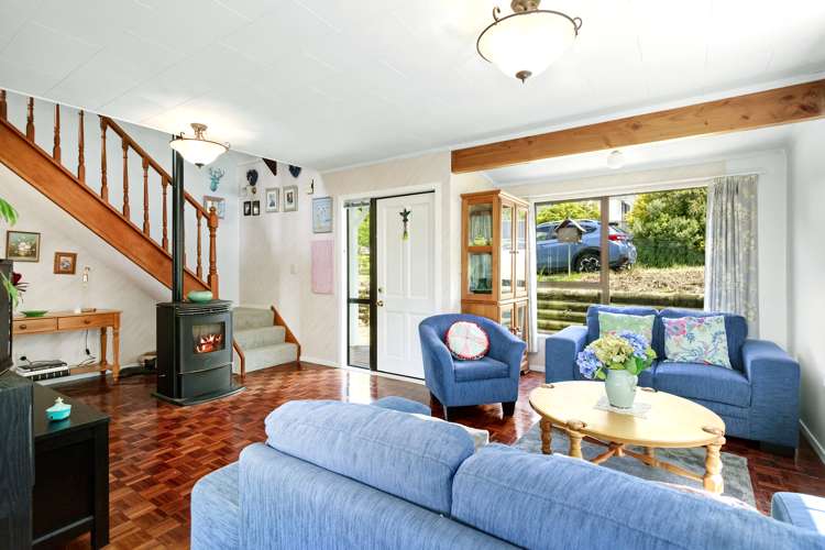 6 Westra View Tawa_5