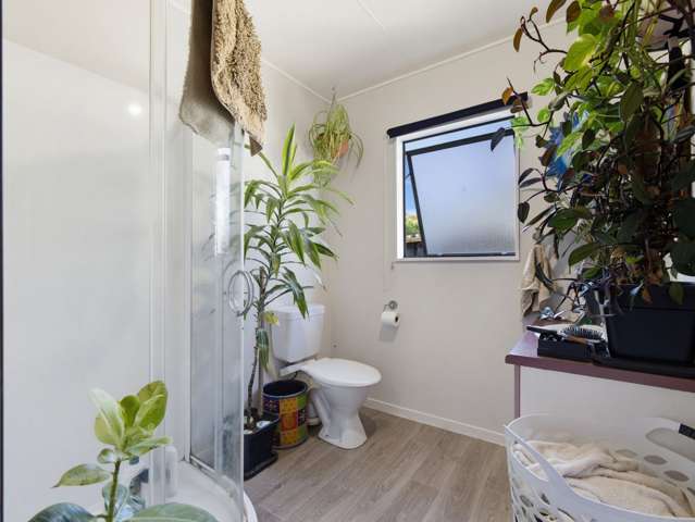 6B Neil Road Fairy Springs_2